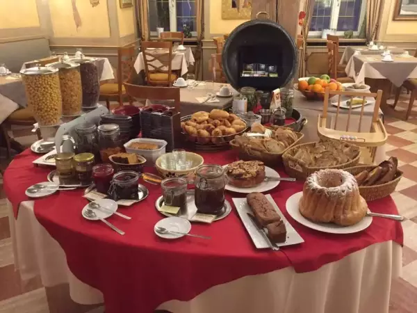 Au cerf d'or Hôtel Spa Restaurant